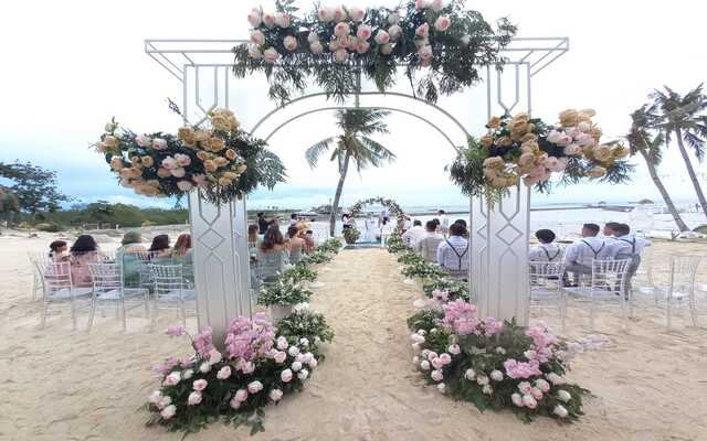 List of wedding venues in Cebu.