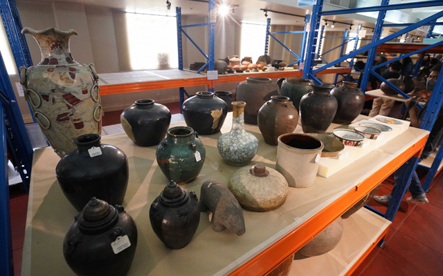 new Elizabeth Y. Gokongwei Ethnographic Stoneware Resource Center
