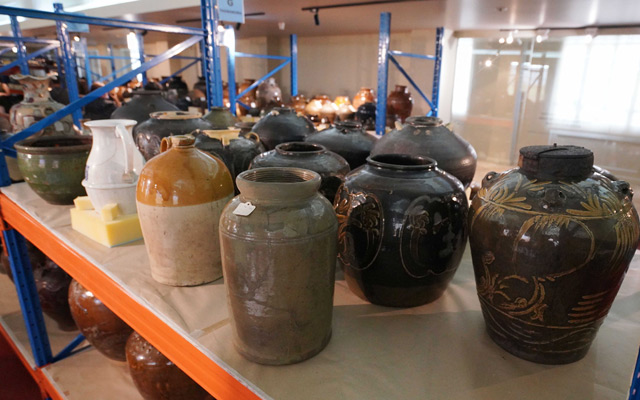 stoneware archive philippines