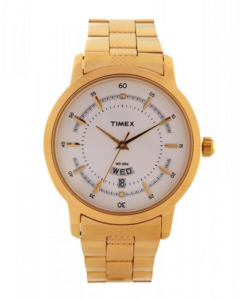Classic Men’s Watch (P4,490) from Timex 