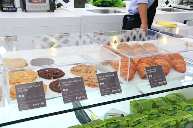 Marks & Spencer pop-up cafe in alabang town center, pastries