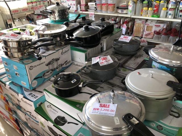 the orient warehouse sale sauce pans from dynamex
