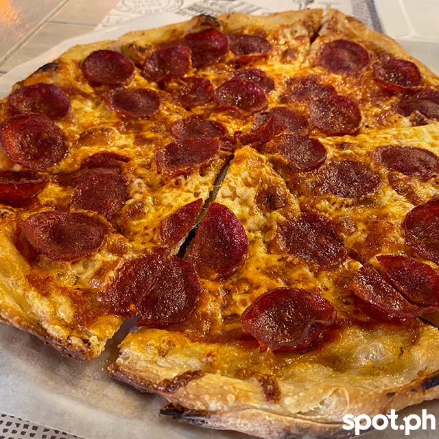 pepperoni pizza, bistro ravioli