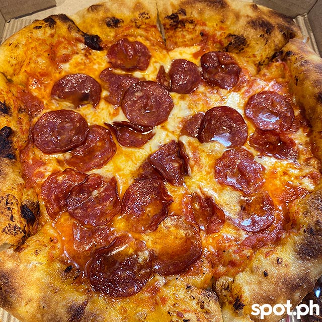 pepperoni pizza, crosta pizzeria