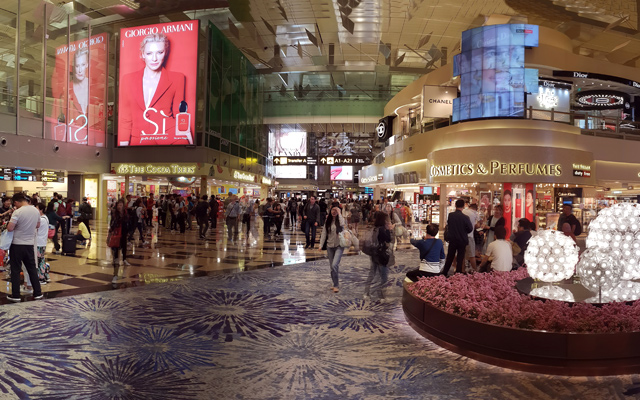 singapore airport shops