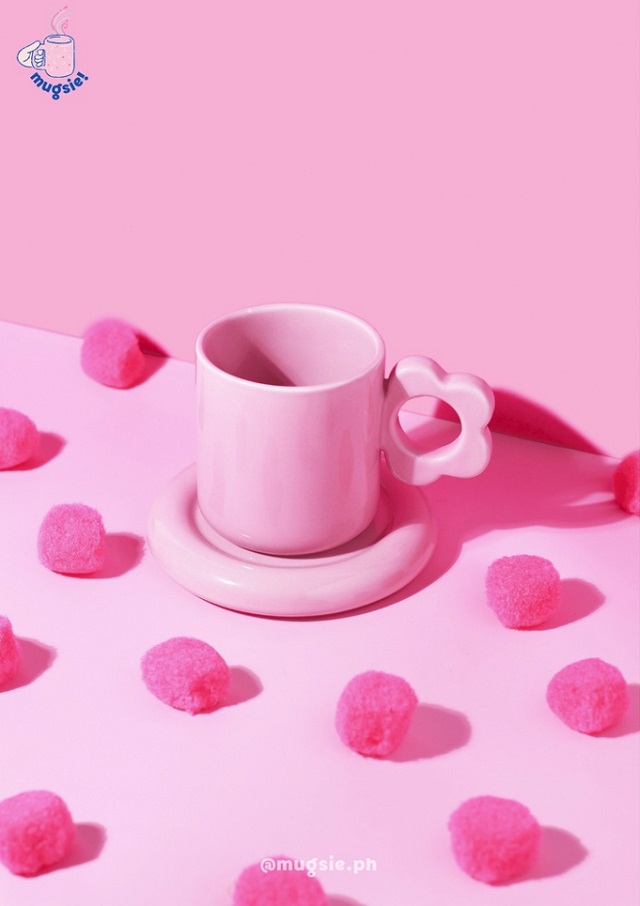 mugs pastel pink