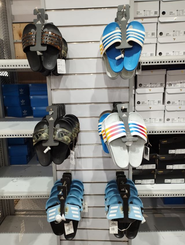 Adidas slides store outlet