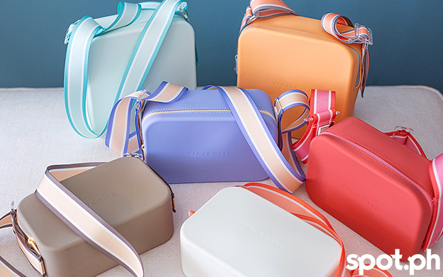 Viajecito Splashkit bags in Classic and XL in different colors