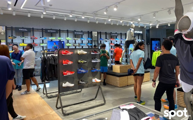 Asics 2025 store ph