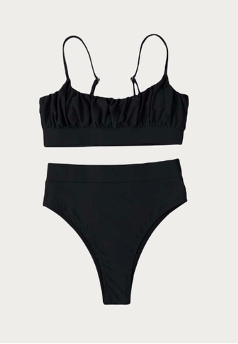 The Ultimate Guide to Black Swimsuits for Every Body Type
