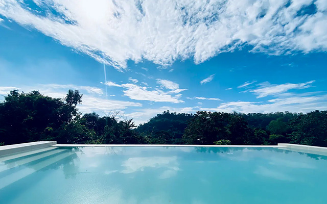 The Peak Villa Bamban Infinity Pool