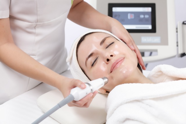 Beauty Treatments For Glowing Skin Price And Details 7672