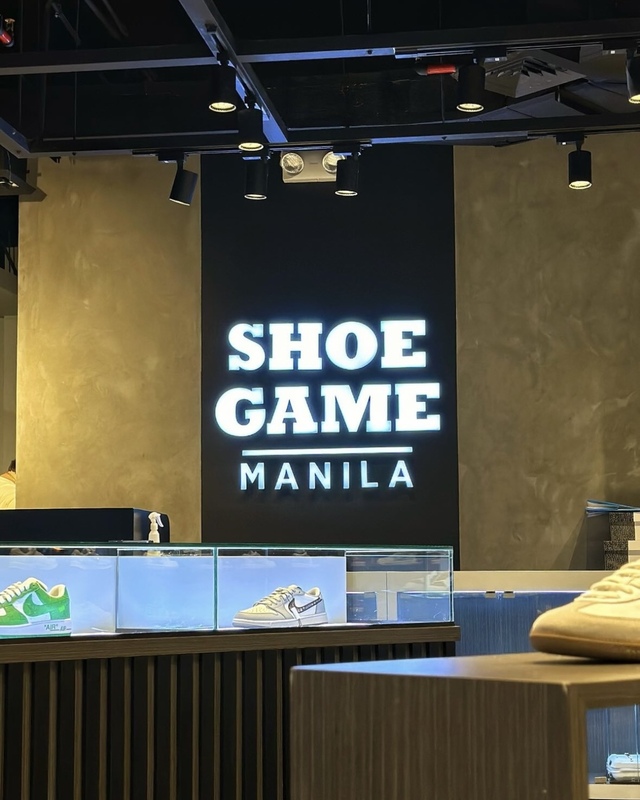Shoe Game マニラ シャングリラ プラザの内装と看板
