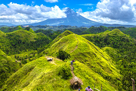 10 Philippine Destinations Worth A Visit