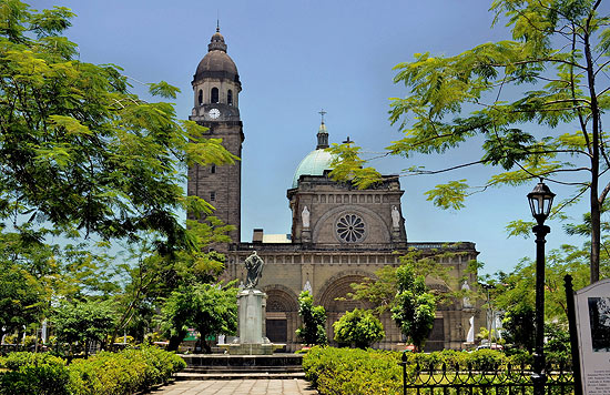 Manila Plazas and Parks