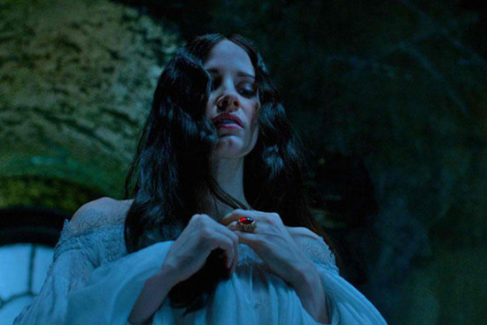 MOVIE REVIEW: Crimson Peak