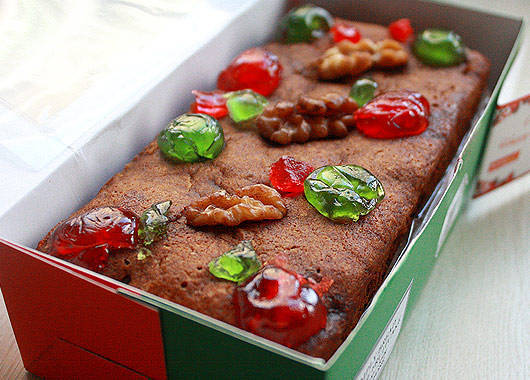 Where to Get Fruit Cakes in Time for Christmas Season | Booky