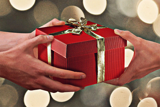 The 10 Types of Gifts You Receive at Christmas