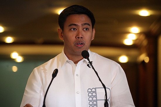 Guingona tells Mayor Binay to attend hearings or face arrest + more ...