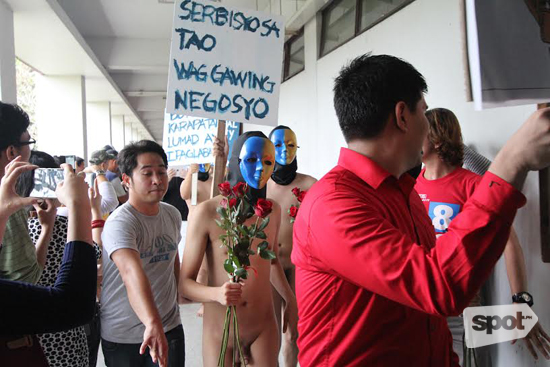 Runners at Palma Hall 