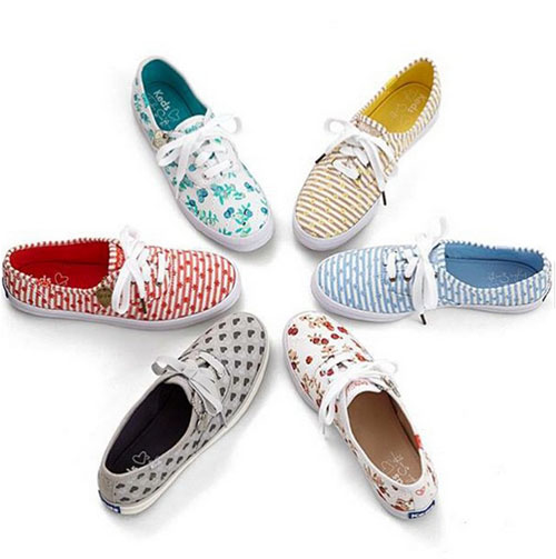 Swifties, the Taylor Swift x Keds Spring 2015 sneakers can now be yours!
