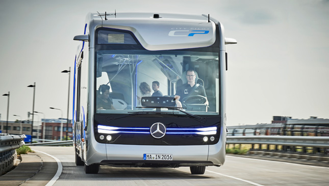 The Mercedes-Benz Future Bus with CityPilot is smarter than PH bus drivers