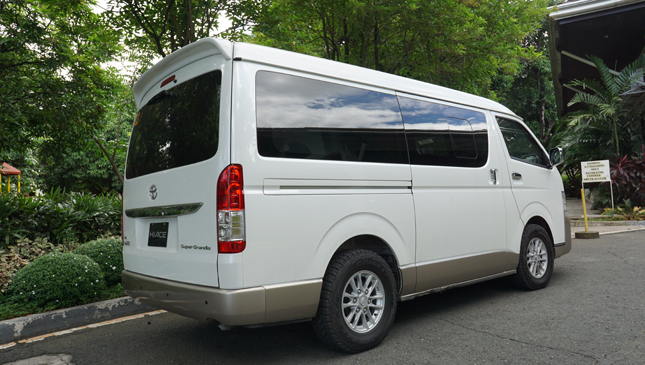 16 Toyota Hiace Super Grandia Review Specs Features Price