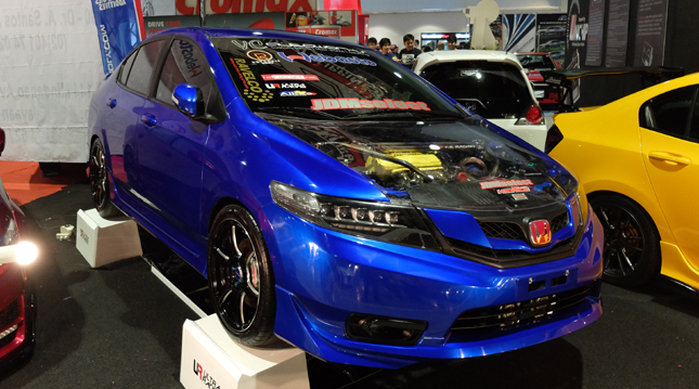 25 images: The awesome cars of Manila Auto Salon 2016