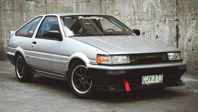 This restored Toyota AE85 Levin is a drifting machine