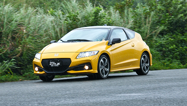 TESTED: Honda CR-Z Hybrid, both Manual and CVT driven in Malaysia and Japan  