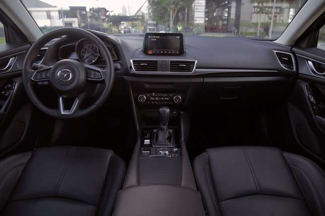 7 reasons why the Mazda 3 is ideal for the sporty driver