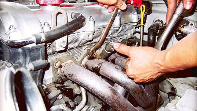 How to find and isolate leaks in your carâ€™s exhaust system