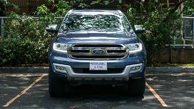 2017 Ford Everest range updated