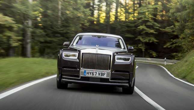 Review: Rolls-Royce Phantom - specs, photos, price