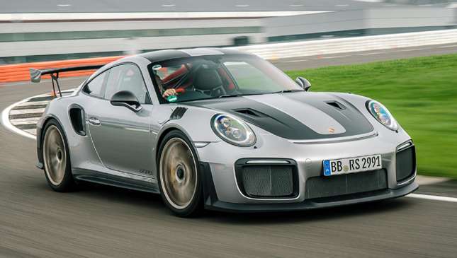 Porsche 911 GT2 RS: Immensely fast without being intimidating