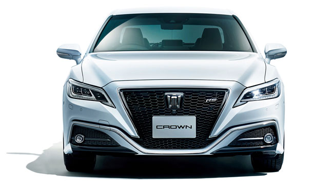 2018 Toyota Crown Specs Features Photos