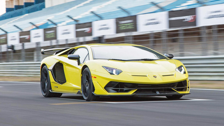 2018 Lamborghini Aventador SVJ: specs, first impressions