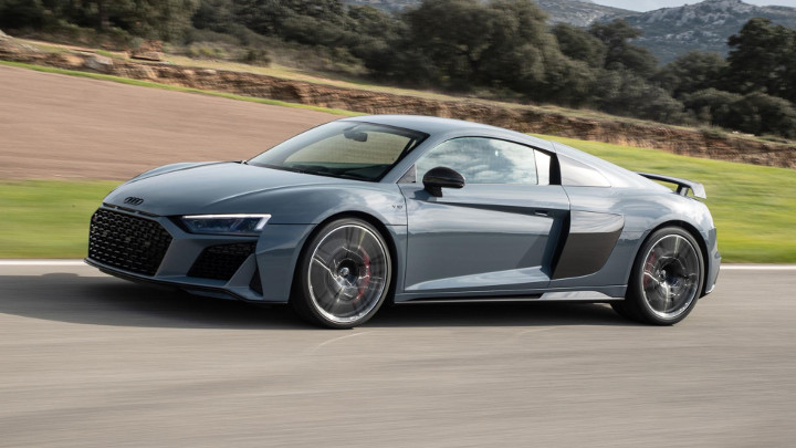 2019 Audi R8 V10: Review, Price, Photos, Features, Specs