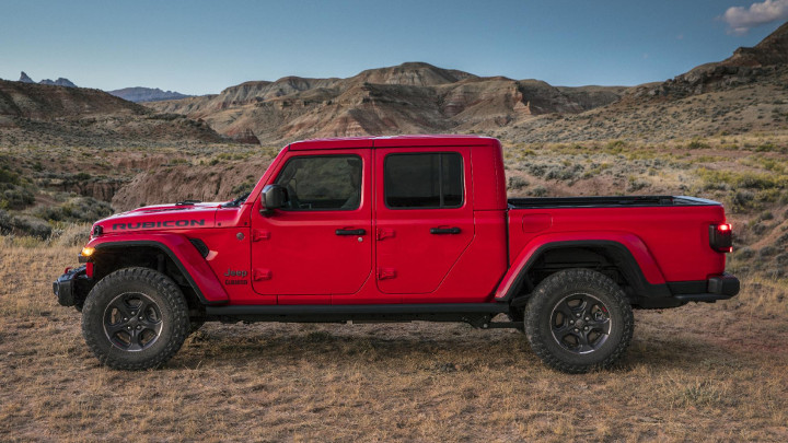 The 2019 Jeep Gladiator is an absolute beast of a truck