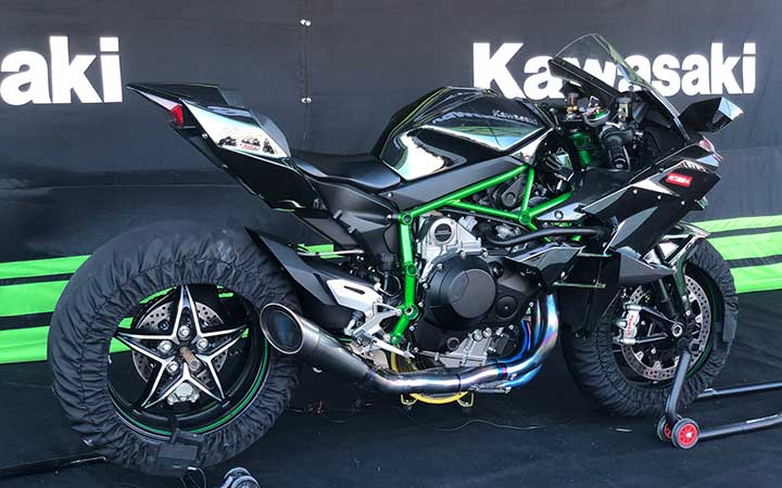 2018 Kawasaki Ninja H2r Review Price Photos Features Specs