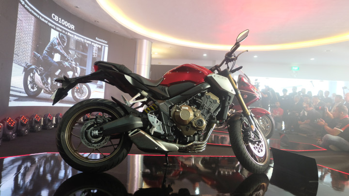 19 Honda Cb650r Neo Sports Cafe Review Features Price Specs