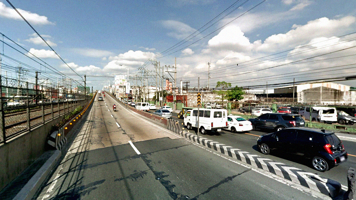 The DPWH says it repaired Malibay Bridge without closing it