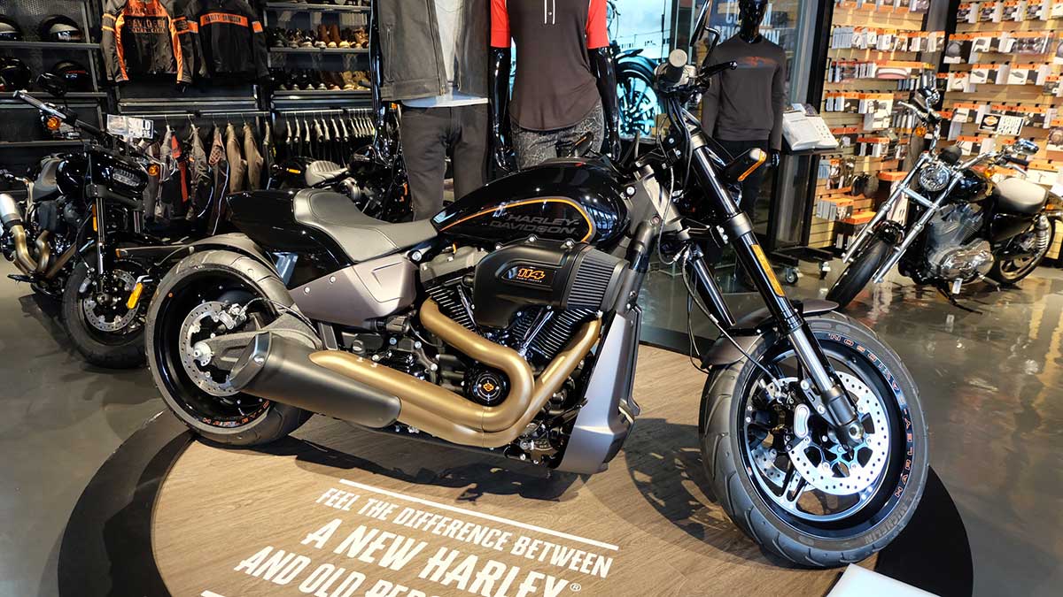  2019  Harley  Davidson  FXDR 114 Specs Features Price  