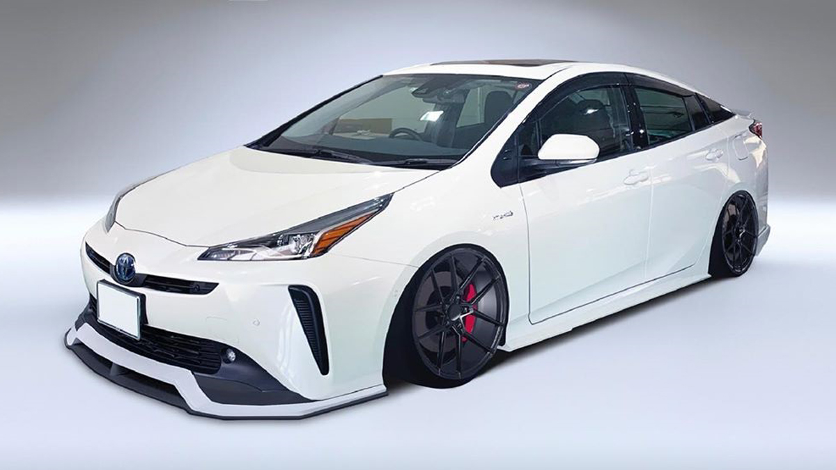 Liberty Walk's Toyota Prius is a stancedout Japanese hybrid