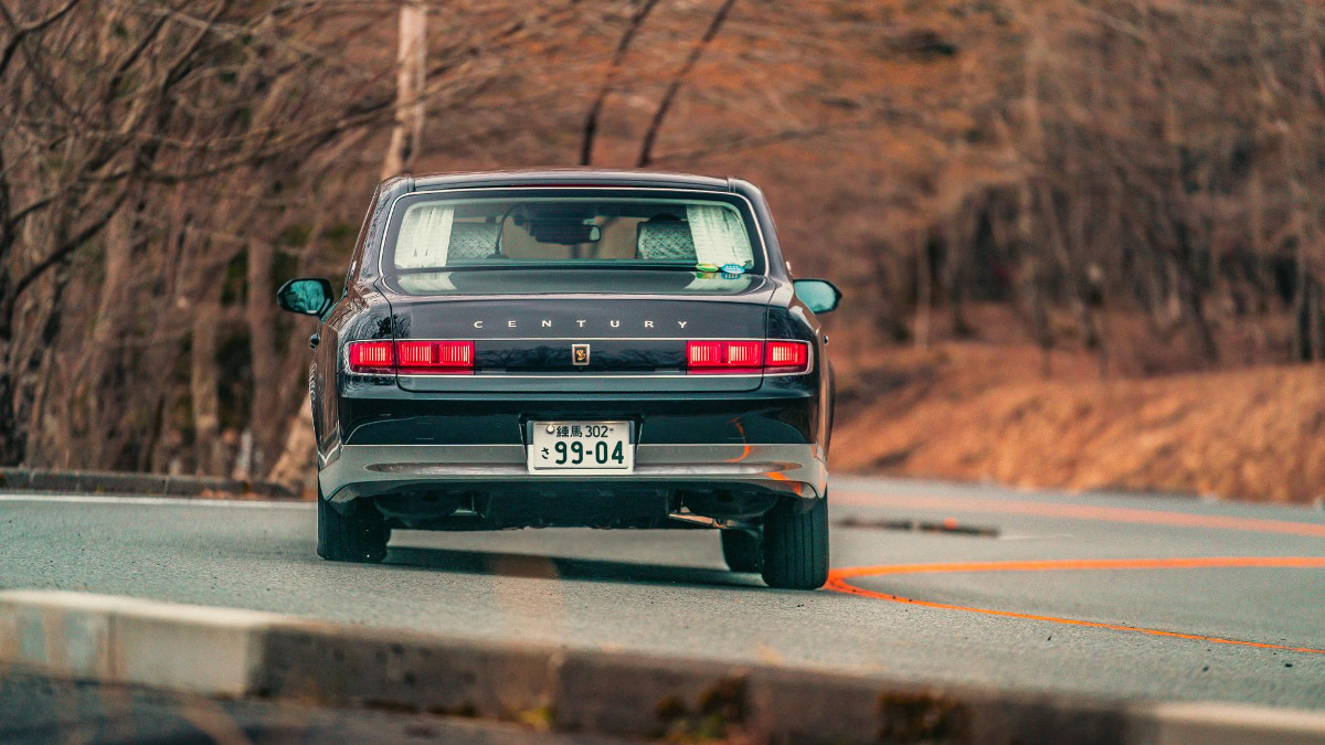 Toyota century 2019