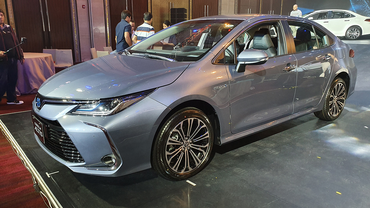 Toyota Corolla Altis 2020: Specs, Prices, Features