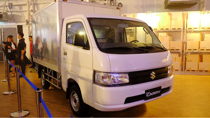 suzuki carry cargo van