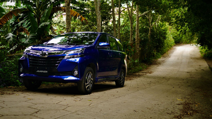 Toyota Avanza 2020 on the road
