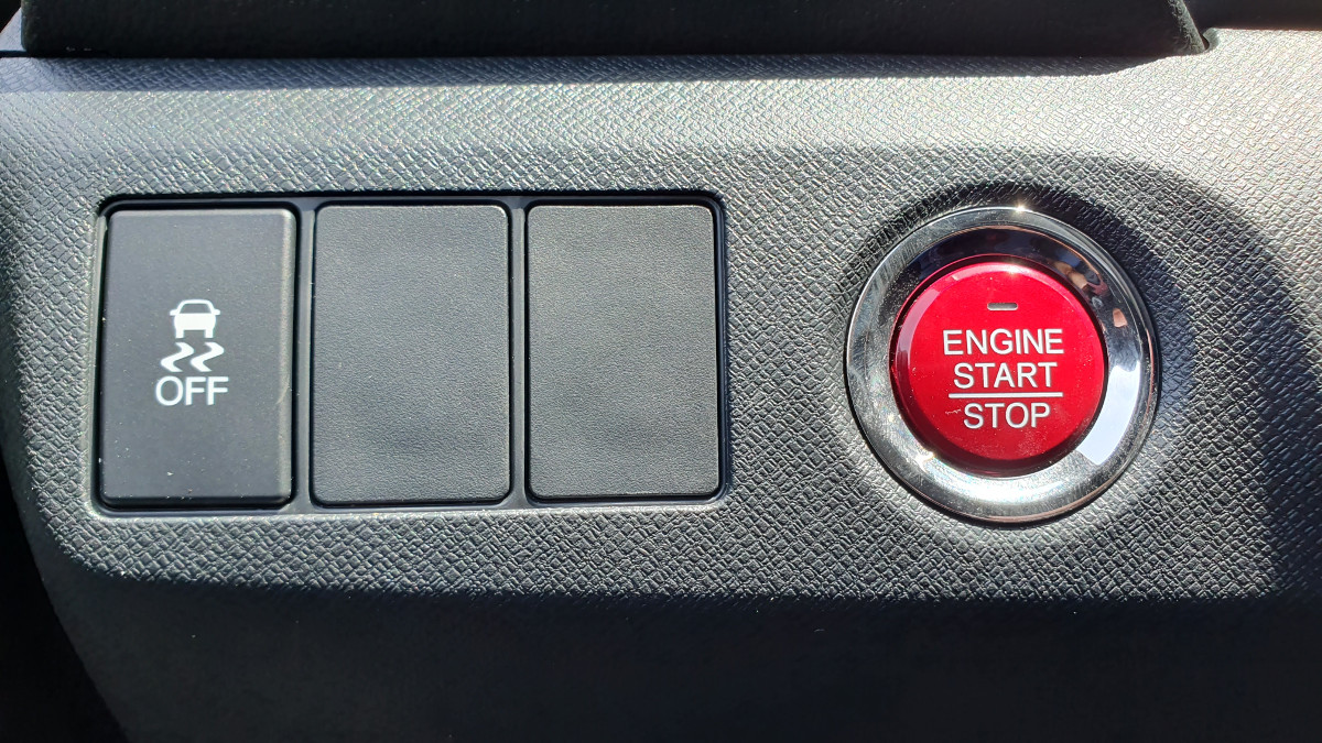 Honda BR-V  engine start stop button