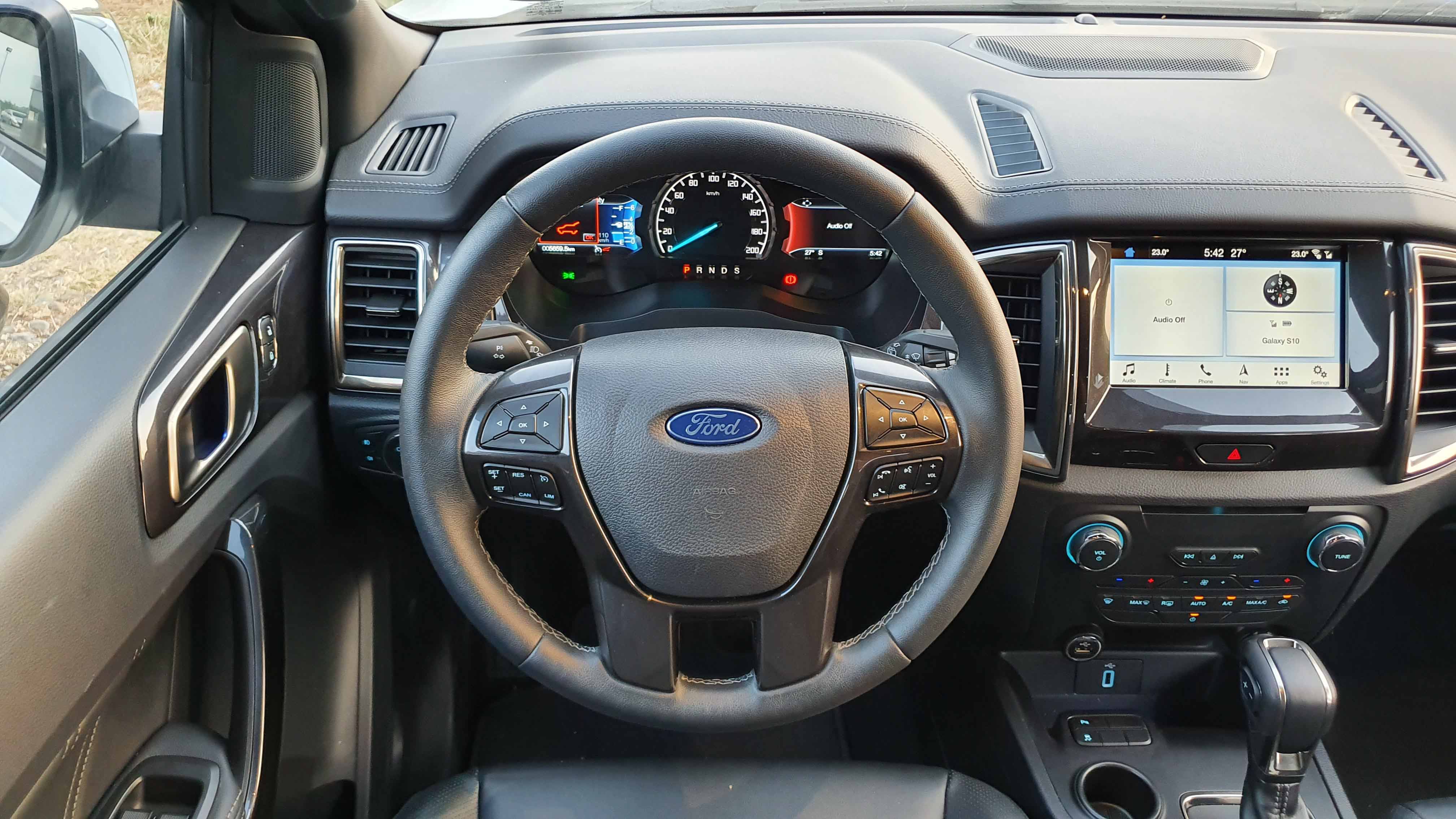 Ford Everest steering wheel